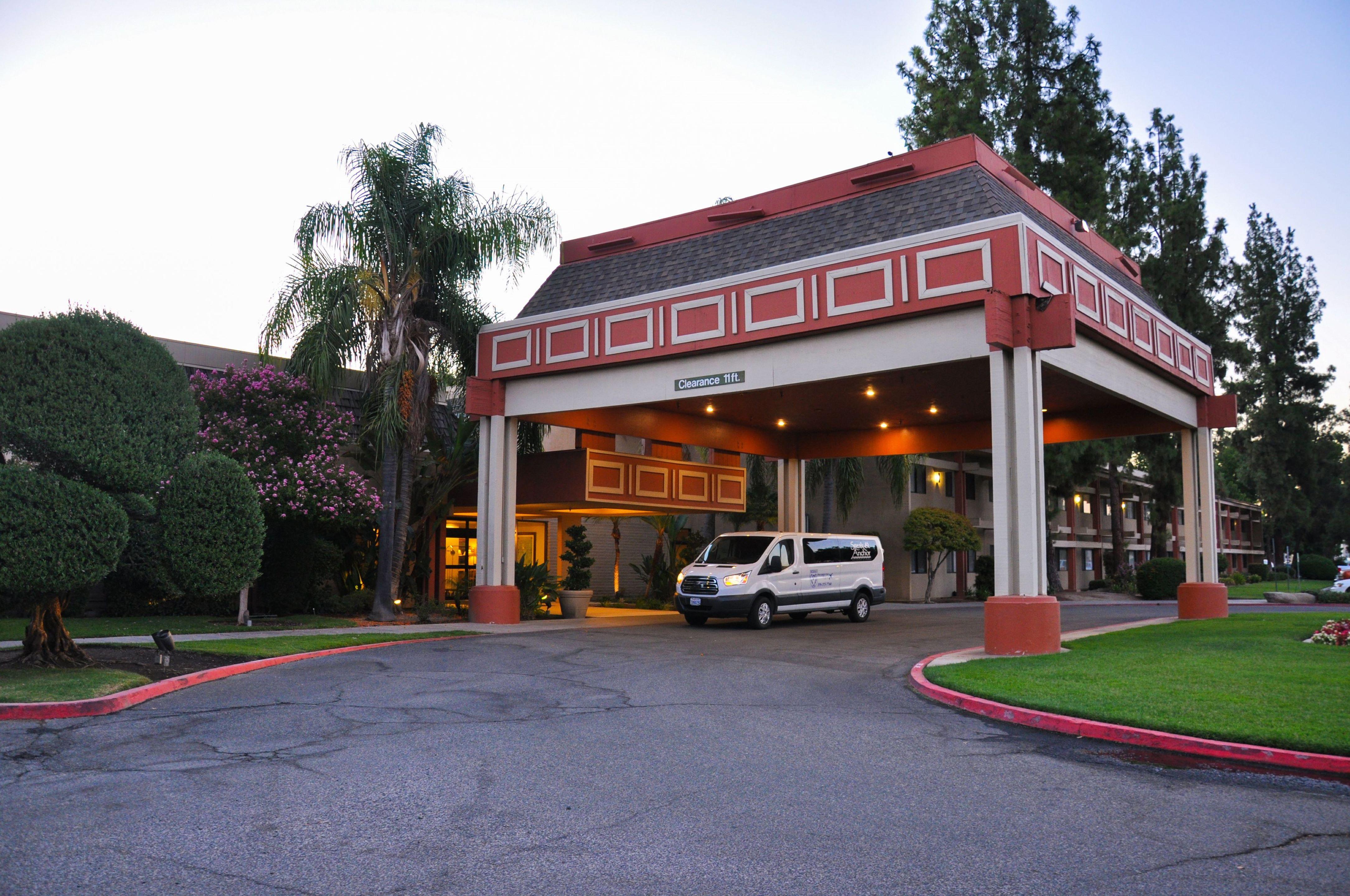 Piccadilly Inn Airport Fresno Exterior foto